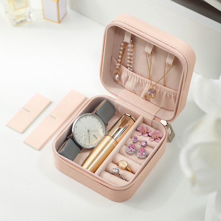 Leather Jewellery Organizer Box with Zipper | Ear Rings & Necklace_Bracelets Holder | Small Jewelry Box Vanity Hanger Stand Velvet